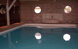 Piscine intérieure - Construction Castor Bleu