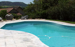 Pisciniste dans le Doubs