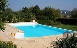 Piscine à débordement - Haute Saône